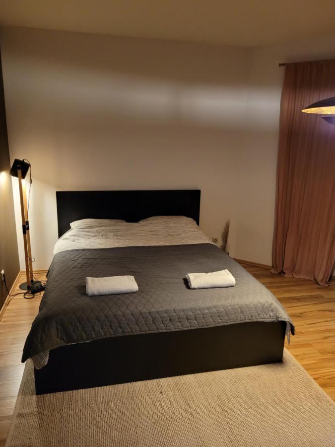 Apartament Elisse Apartment Cluj-Napoca Ngoại thất bức ảnh